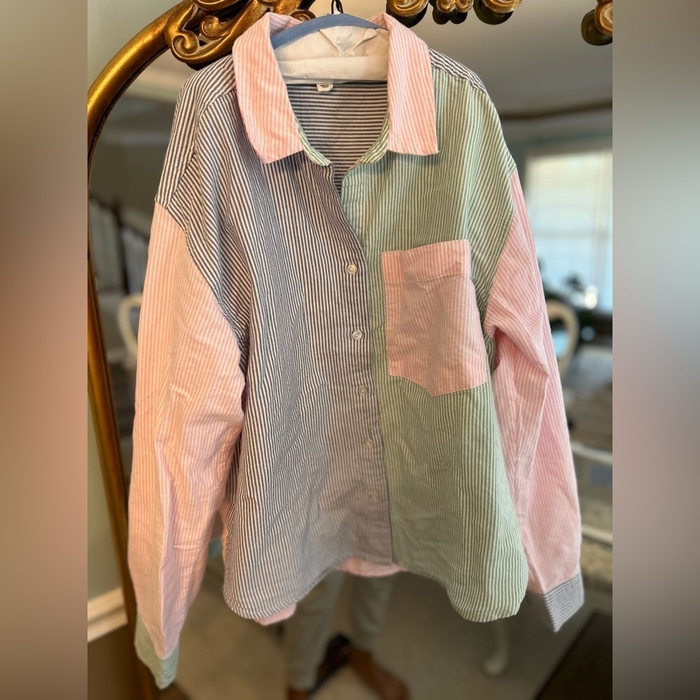 Women’s Beach Lunch Lounge Striped Long Sleeve Button Down Size Large